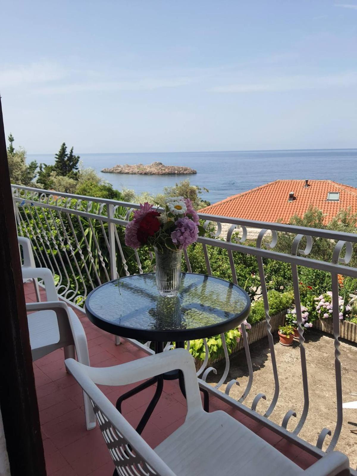 Apartments Andjus Sveti Stefan Exterior foto
